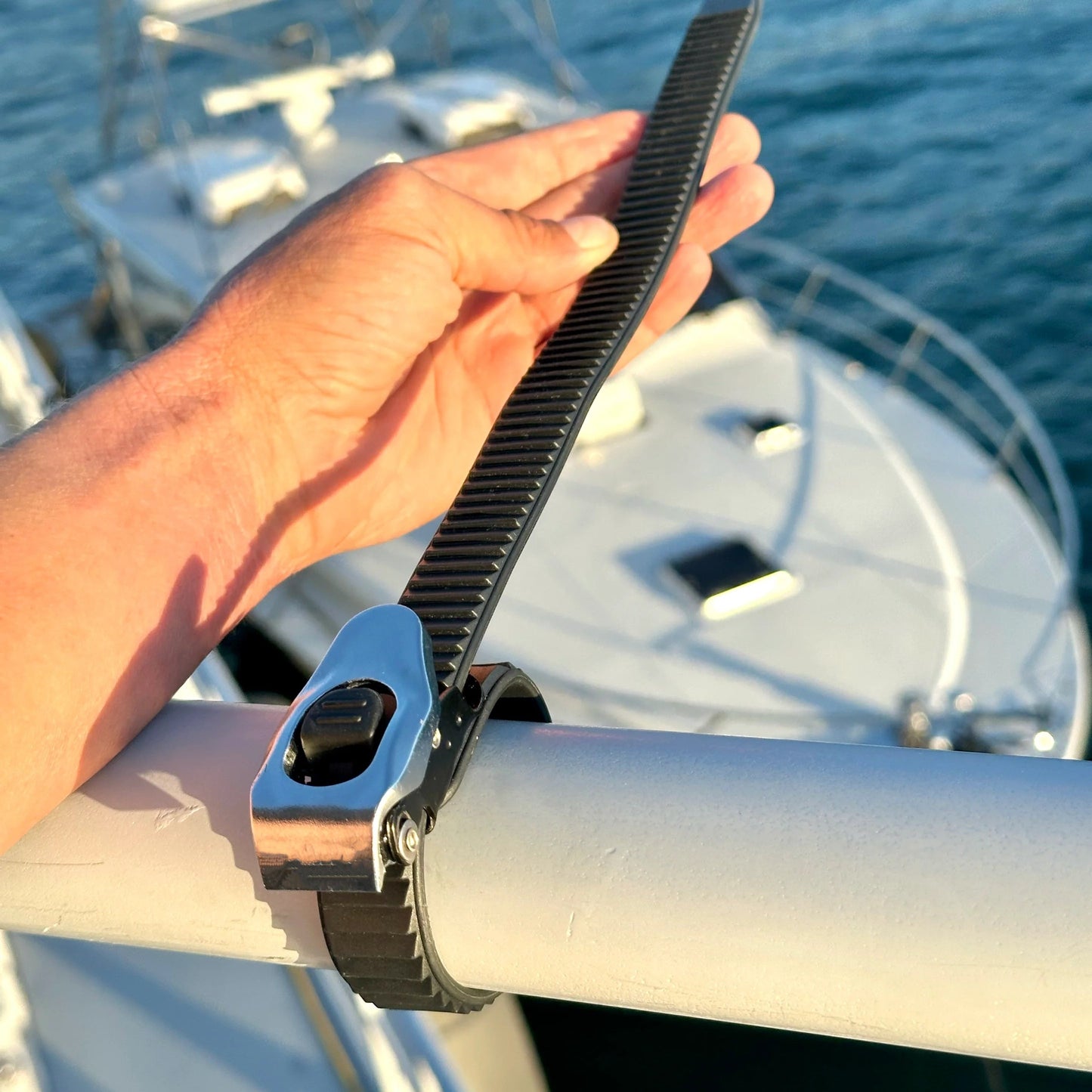 🔥LAST DAY ON SALE🔥Heavy-duty Stainless Steel Grip Lock Straps