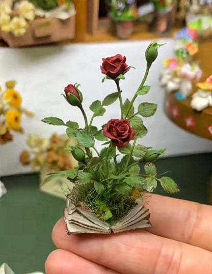 🔥Last Day 50% OFF - 🌹Miniature Rose Growing from Book